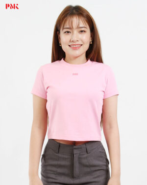 เสื้อยืด Crop สีชมพู