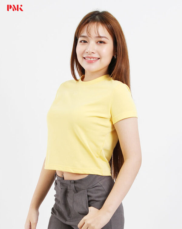 เสื้อยืด Crop สีเหลือง - Image 2