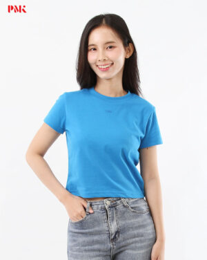 เสื้อยืด Crop สีฟ้า