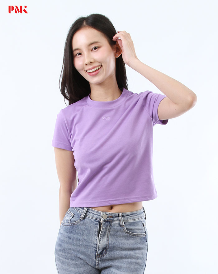 เสื้อยืด Crop สีม่วง